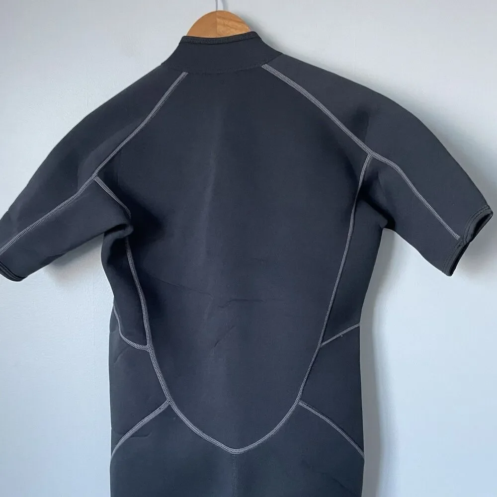 Seaskin 3mm Shorty Wetsuit Black Surfing Swimming Atheltic Unisex Size Medium